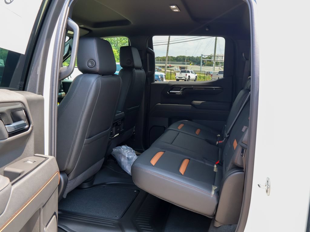New 2026 GMC Sierra 1500 AT4 w/ AT4 Premium Package AWD/4WD image 13