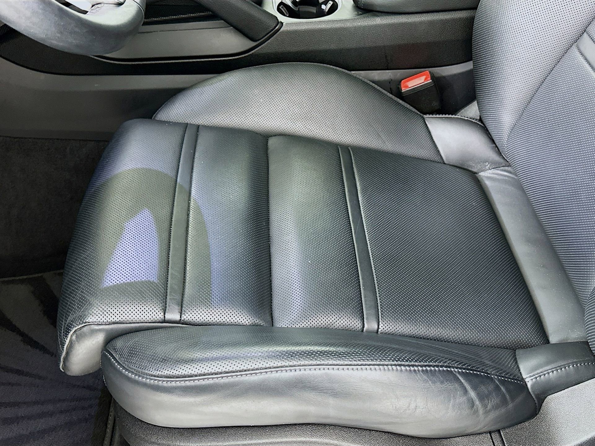Used 2021 Porsche Cayenne AWD/4WD image 21