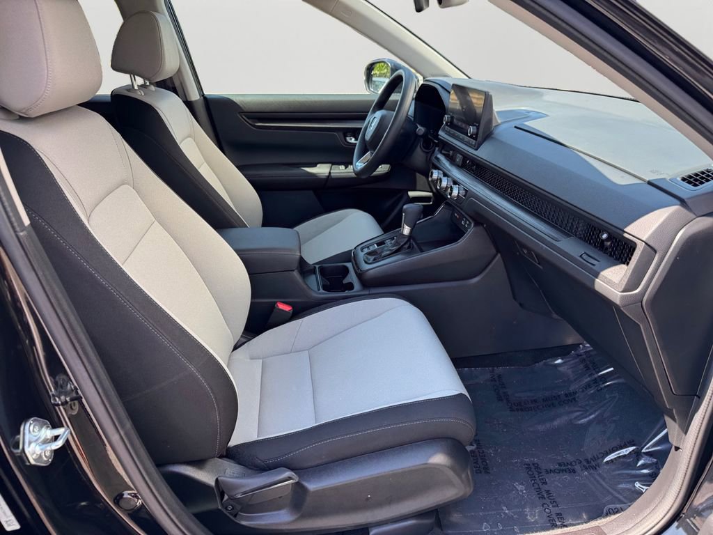 Used 2025 Honda CR-V EX image 12