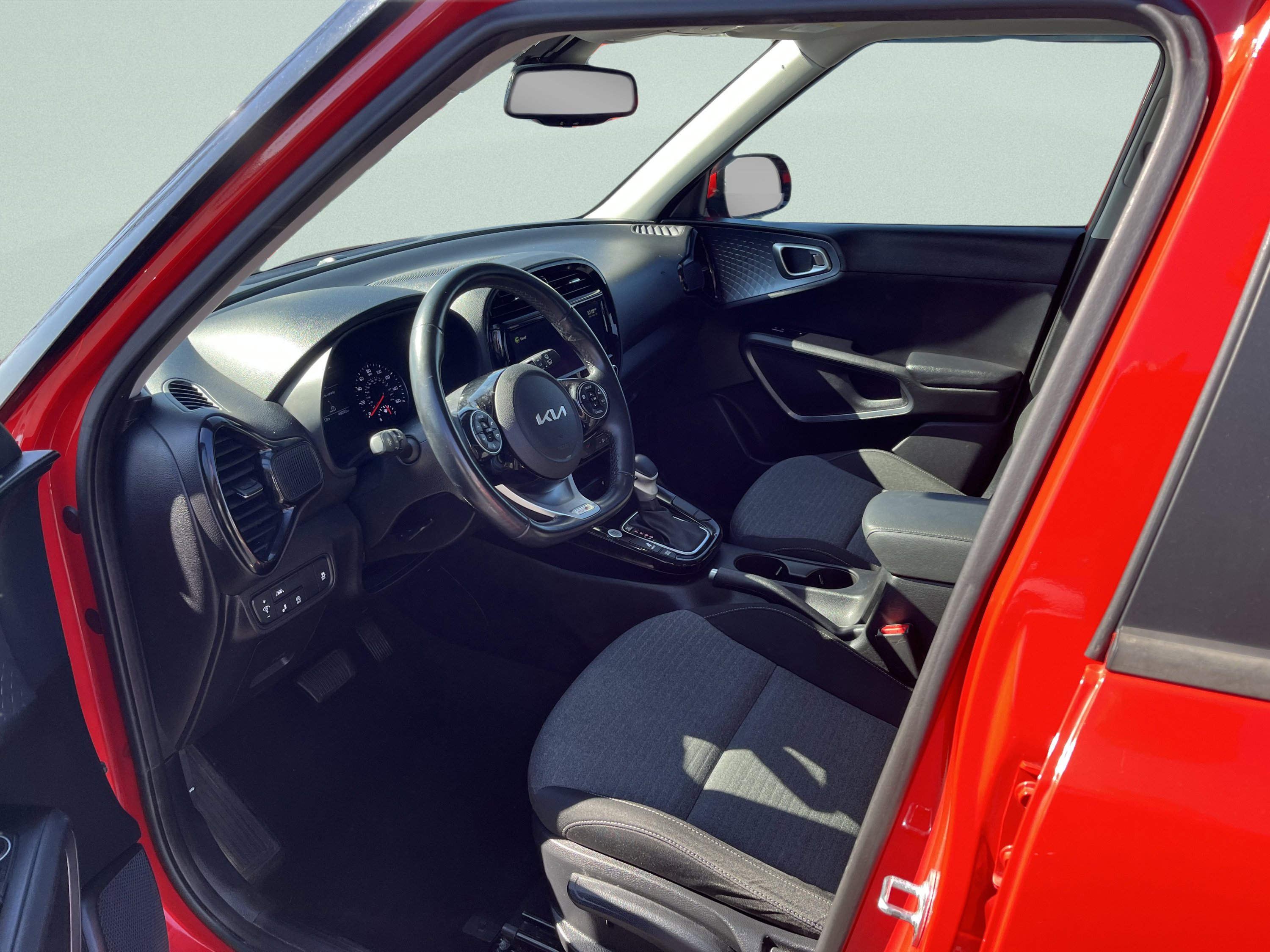 Used 2022 Kia Soul GT-Line FWD image 10