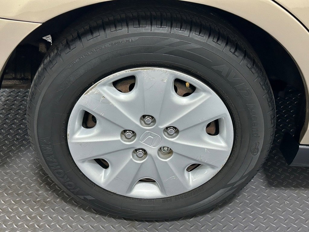 Used 2003 Honda Accord LX image 18