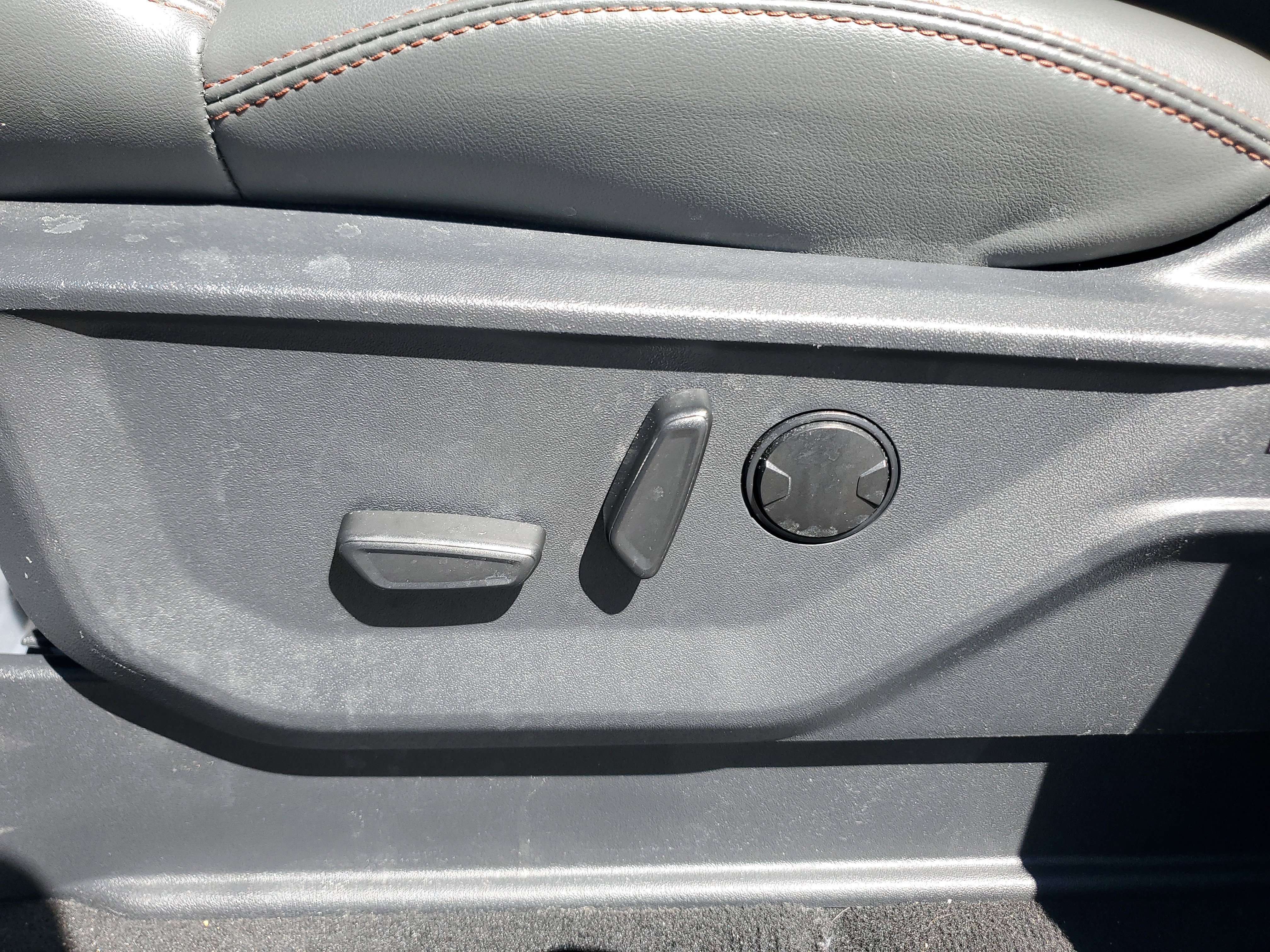 Used 2025 Ford Expedition Max Active image 13