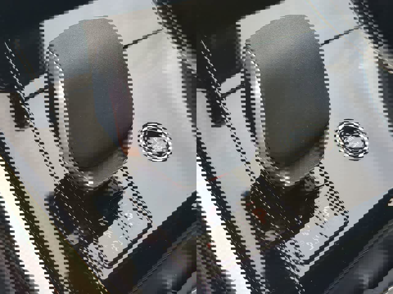 Used 2025 Land Rover Range Rover Sport Dynamic SE image 34