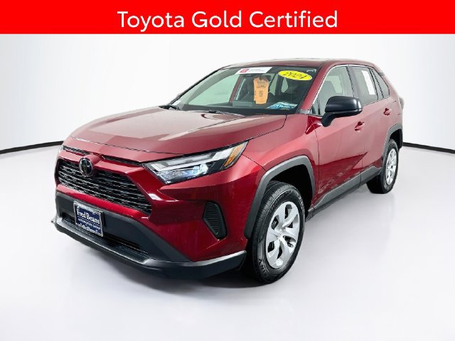 Certified 2024 Toyota RAV4 LE AWD/4WD image 4