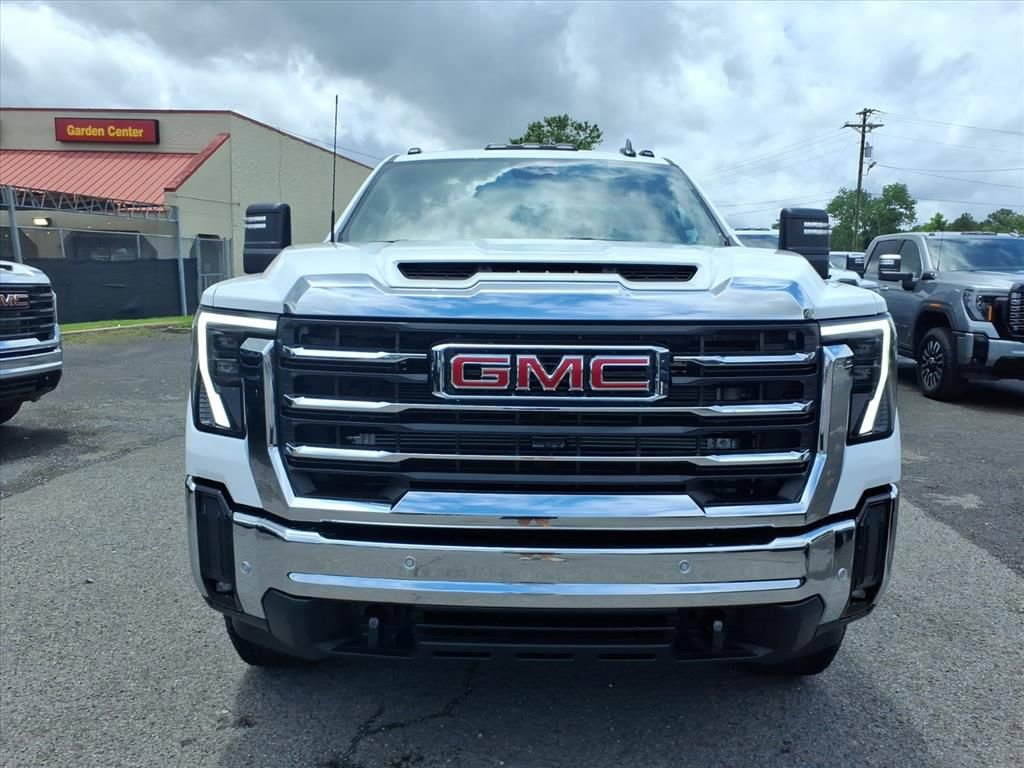 New 2026 GMC Sierra 2500 SLE w/ SLE Value Package; AWD/4WD image 2