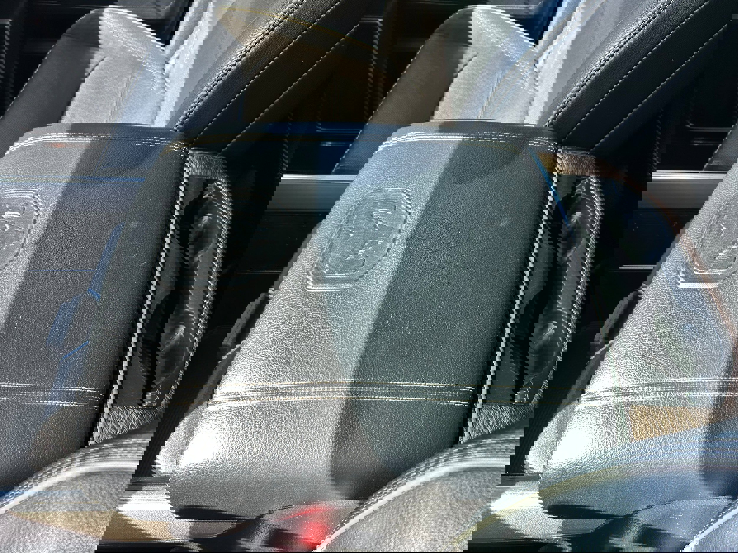 Used 2020 RAM 2500 Laramie image 12