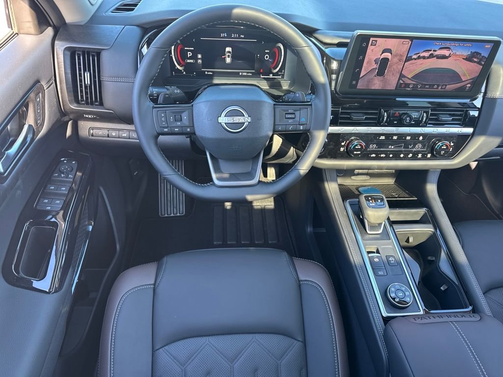 New 2026 Nissan Pathfinder Platinum image 14