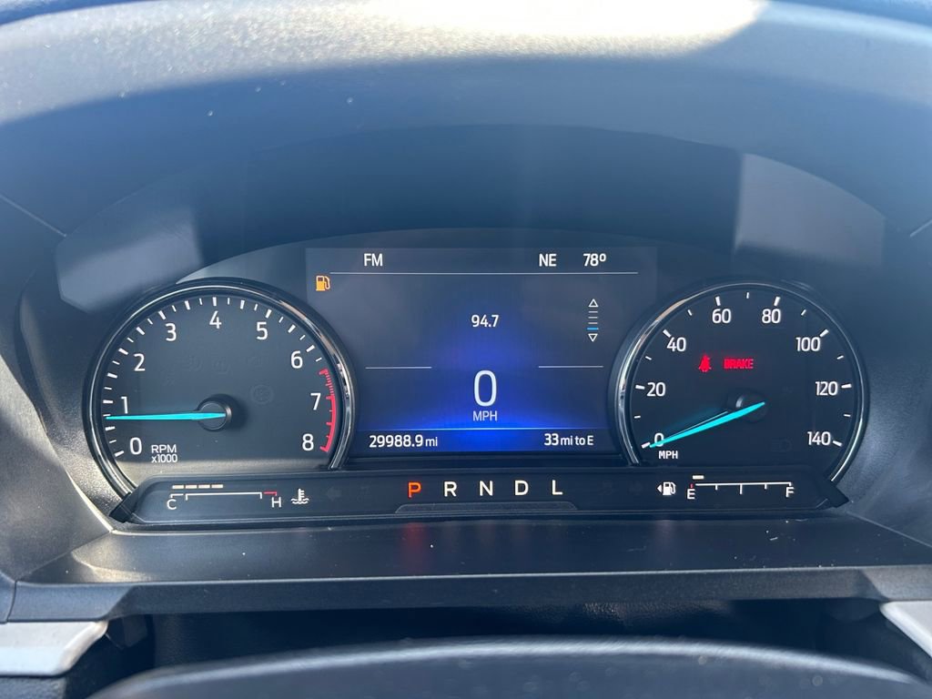 Used 2022 Ford Explorer XLT w/ Equipment Group 202A image 10