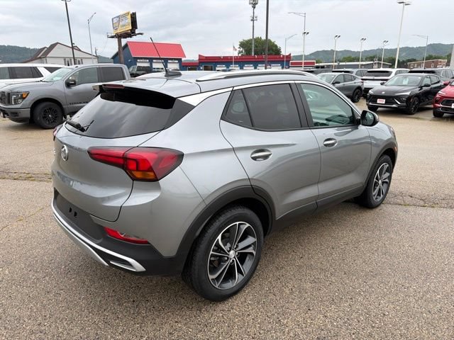 Used 2023 Buick Encore GX Select AWD/4WD image 5