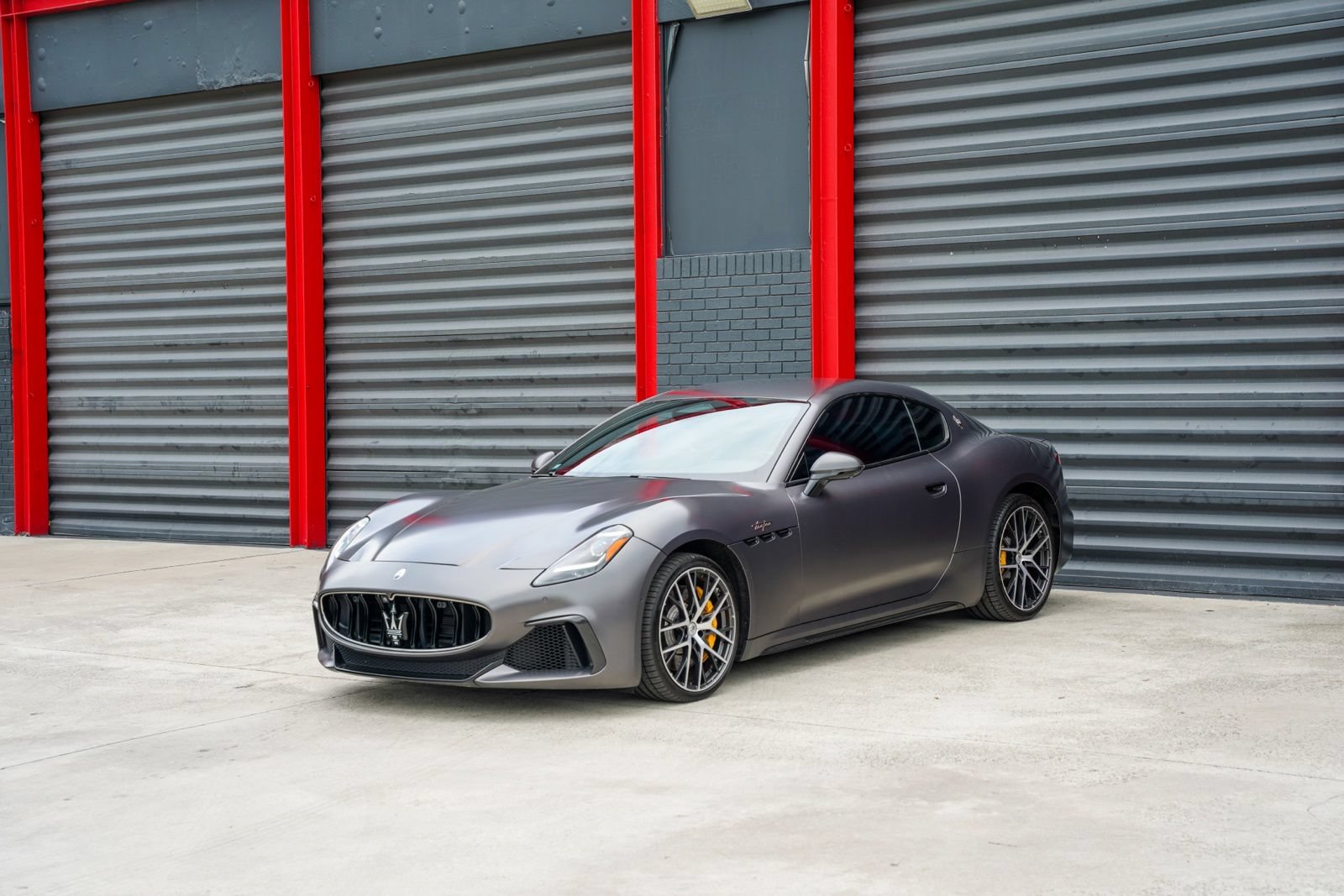 Used 2024 Maserati GranTurismo Trofeo AWD/4WD image 1