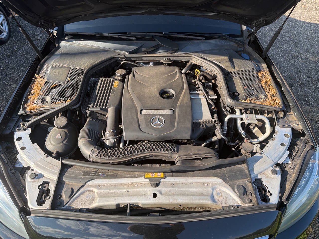 Used 2017 Mercedes-Benz C 300 4MATIC Sedan image 28