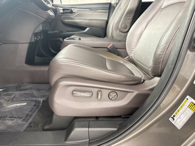 Used 2023 Honda Odyssey Touring image 23
