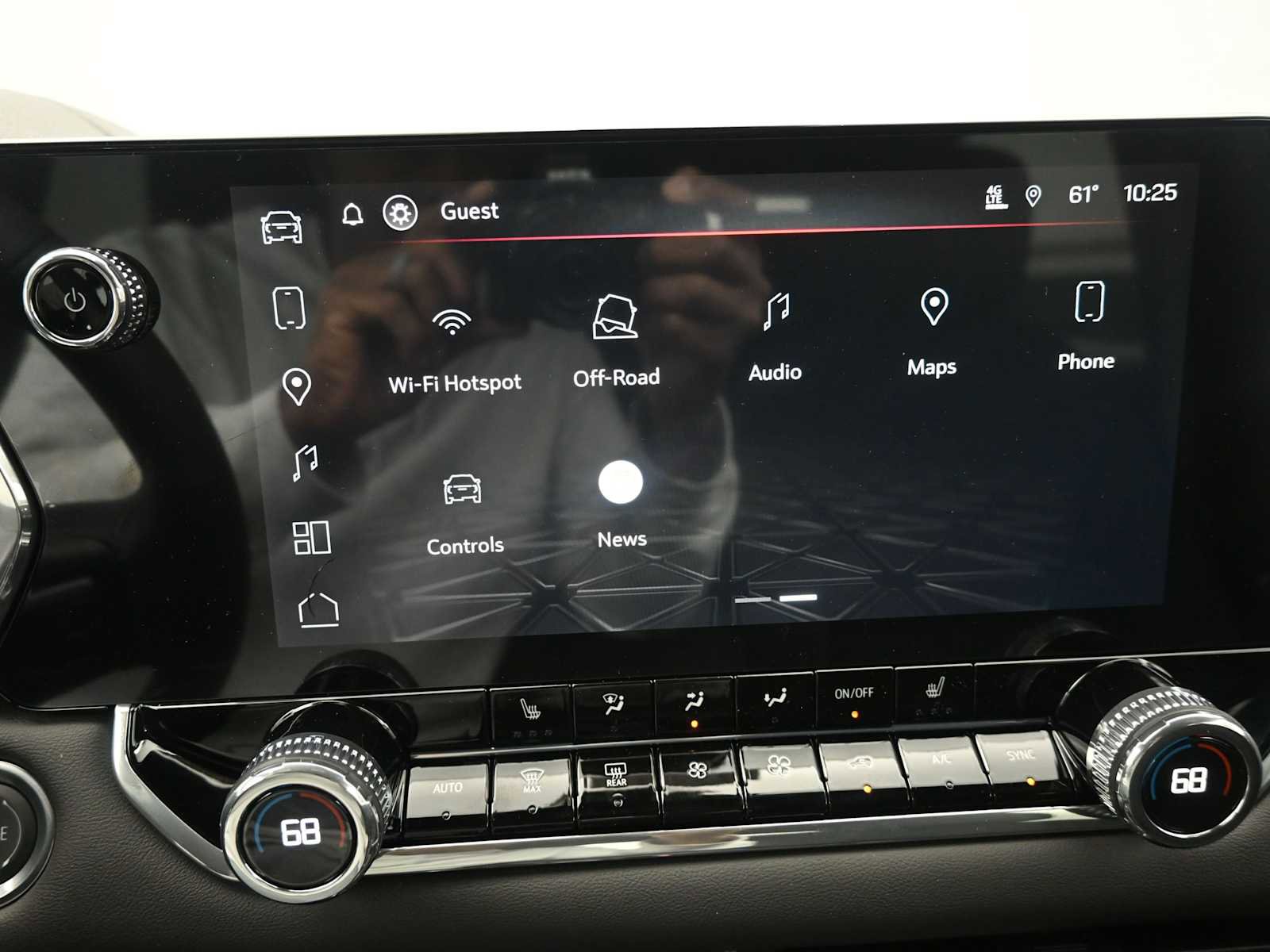 New 2026 GMC Canyon Elevation w/ Convenience Package image 16