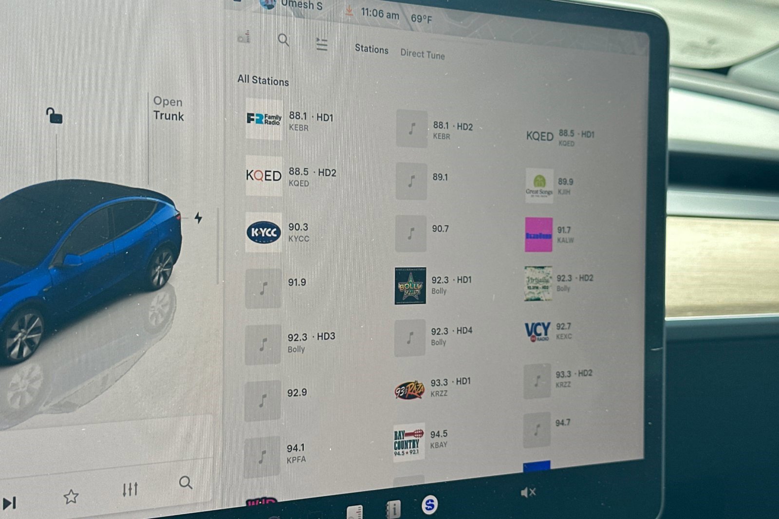 Used 2022 Tesla Model Y Long Range image 24