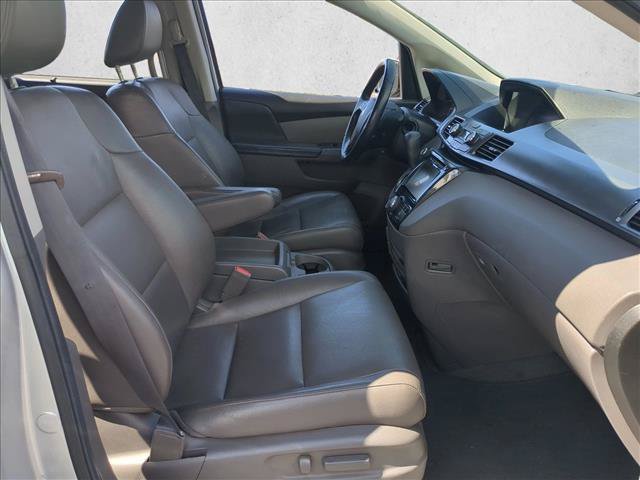 Used 2014 Honda Odyssey Touring image 16