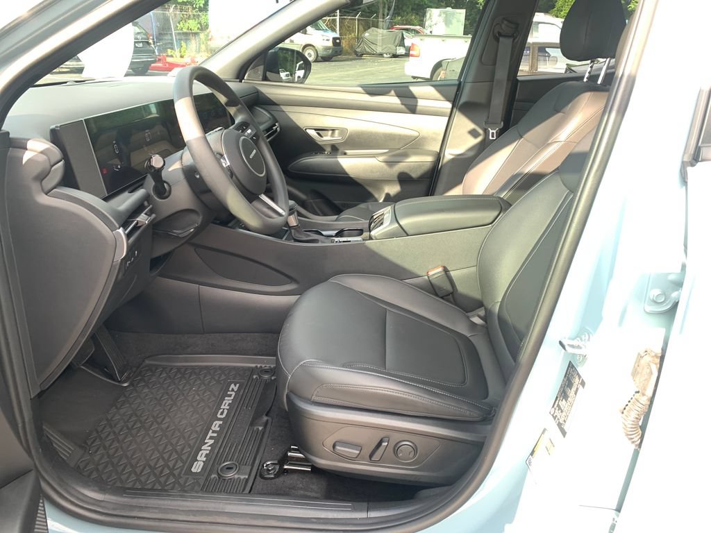 Used 2026 Hyundai Santa Cruz SEL FWD image 17