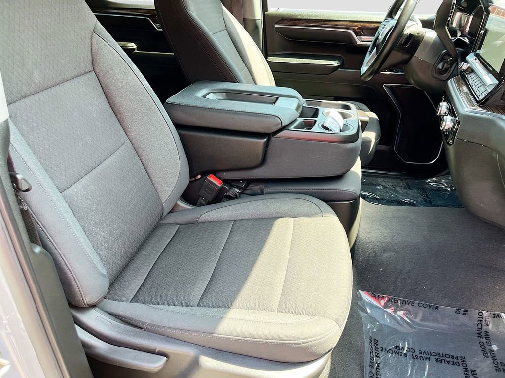 Used 2024 GMC Sierra 1500 Elevation image 27