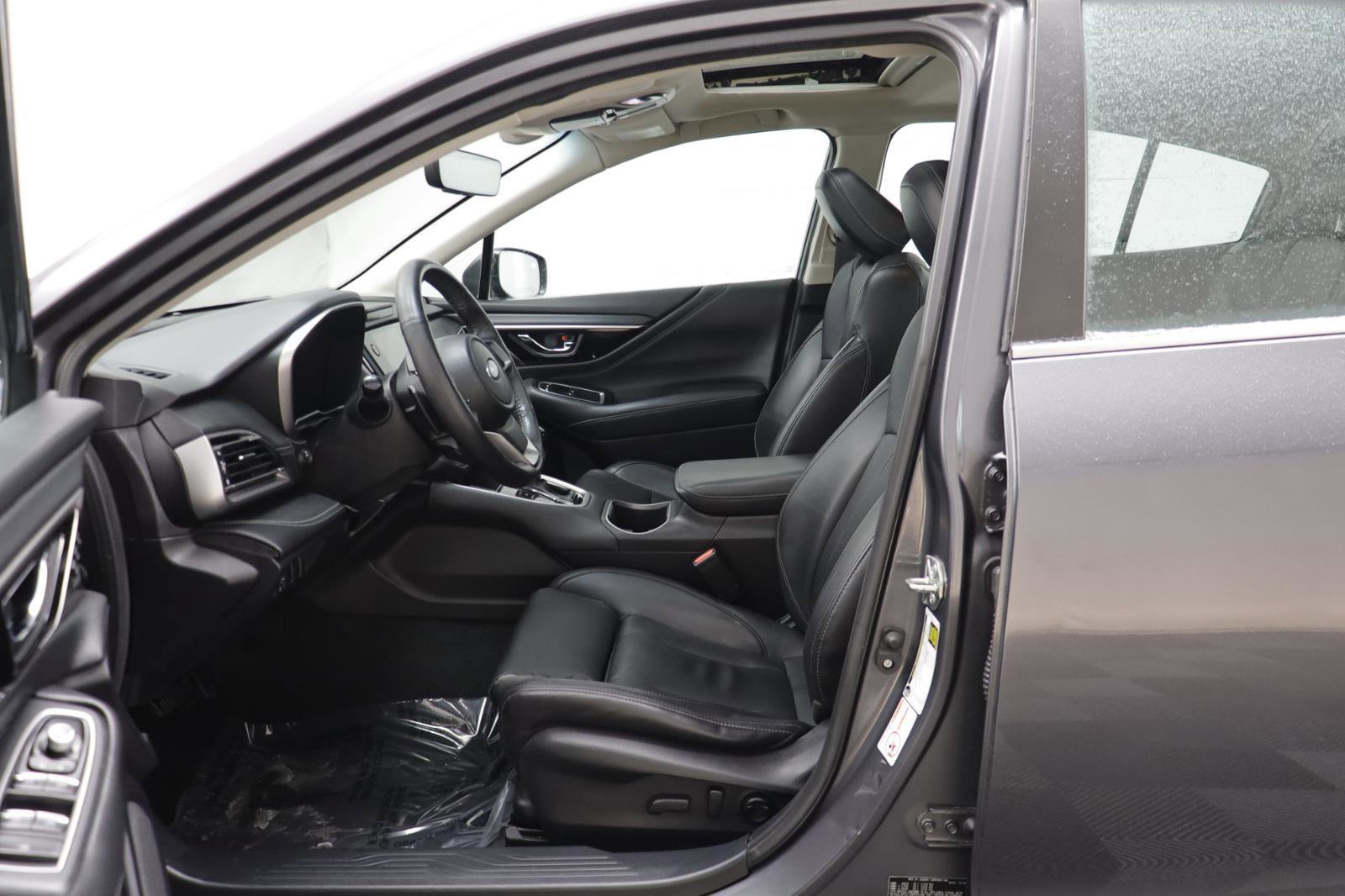 Used 2020 Subaru Legacy Limited w/ Popular Package #3 image 5