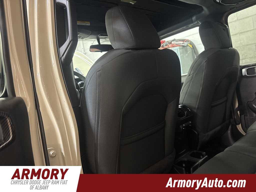 Used 2022 Jeep Wrangler Unlimited Sport image 26