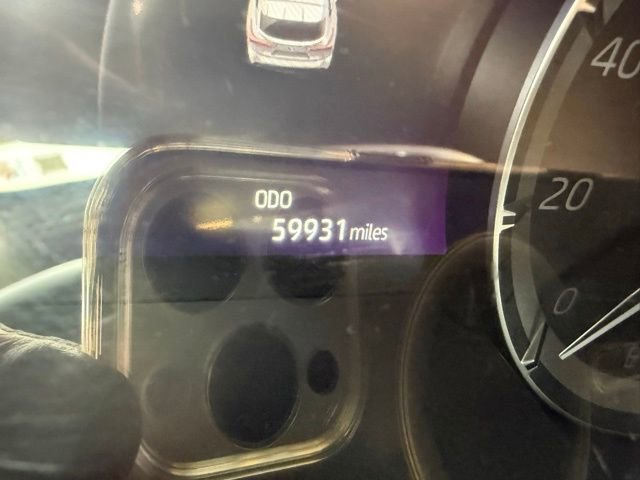 Used 2021 Toyota Highlander XLE image 10