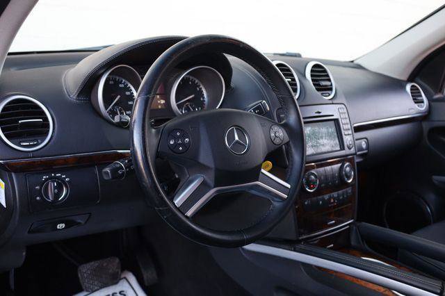 Used 2012 Mercedes-Benz GL 450 4MATIC image 16
