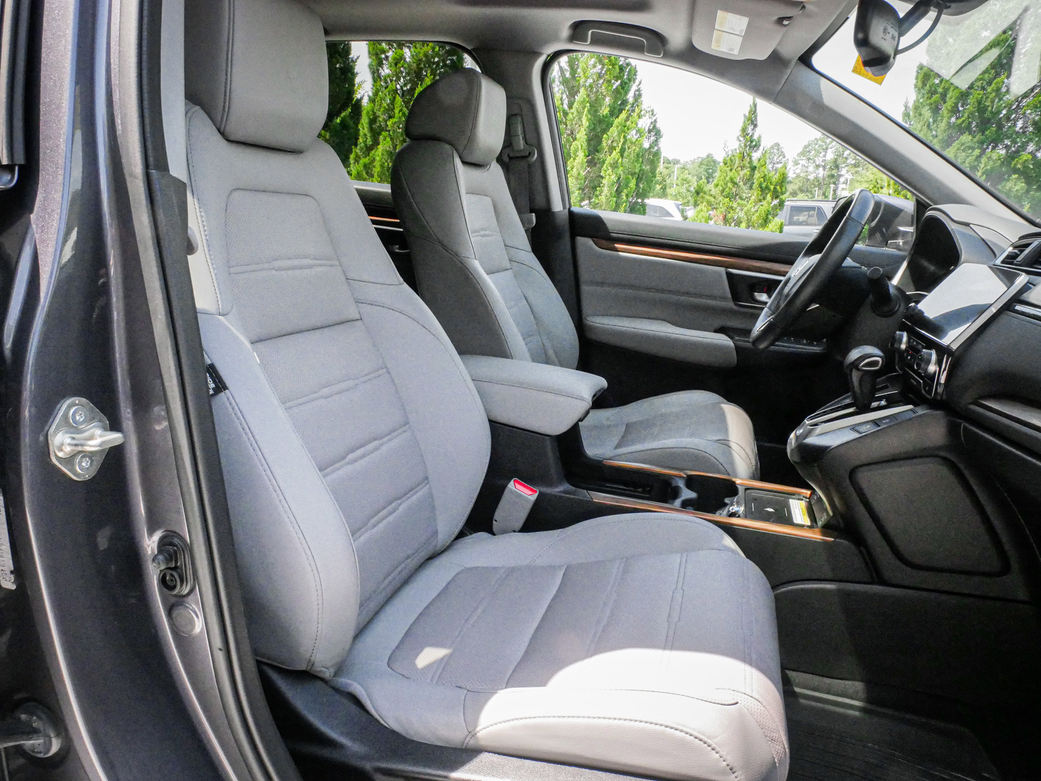 Used 2020 Honda CR-V Touring image 33