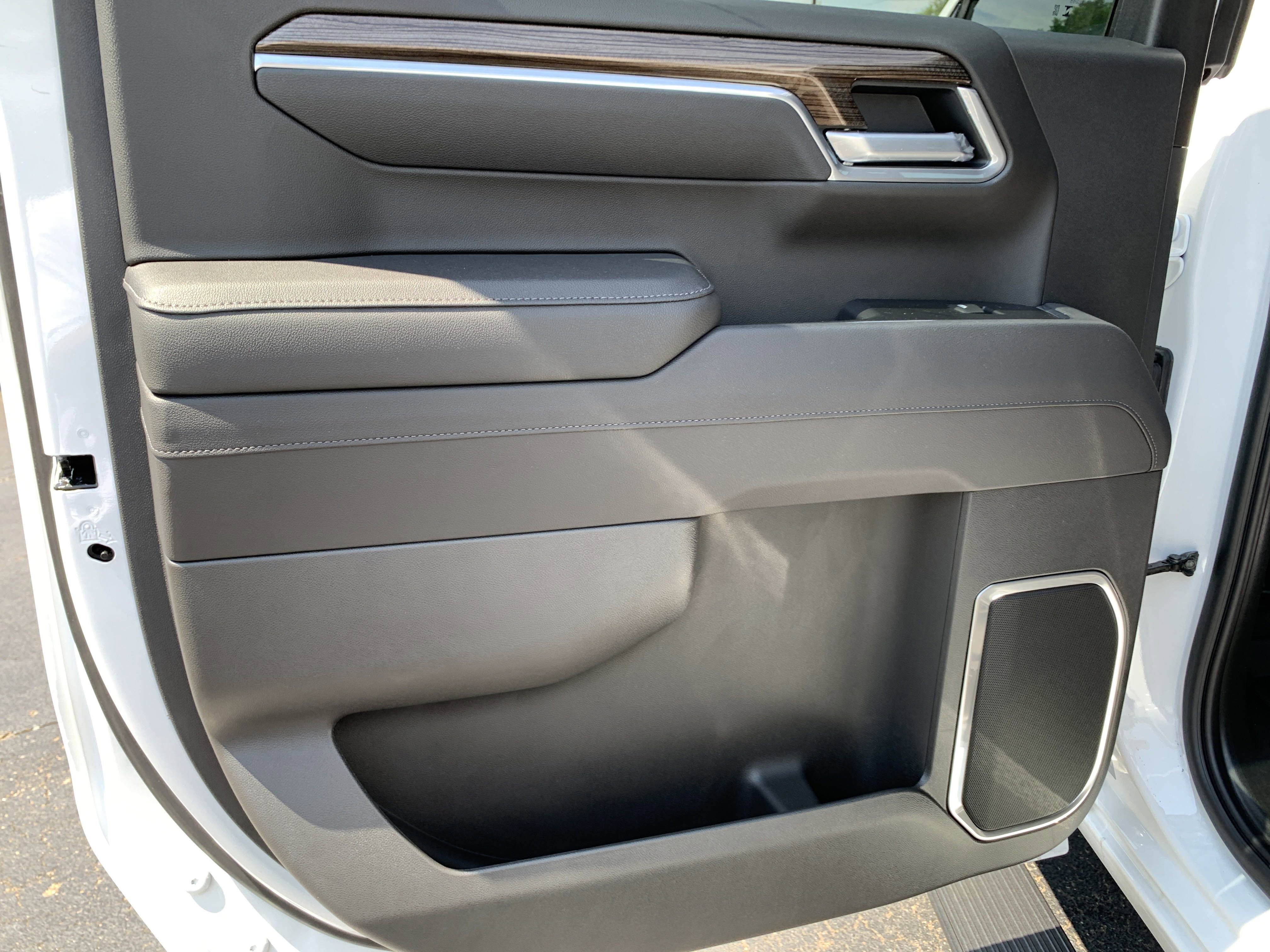 New 2025 Chevrolet Silverado 1500 RST image 28