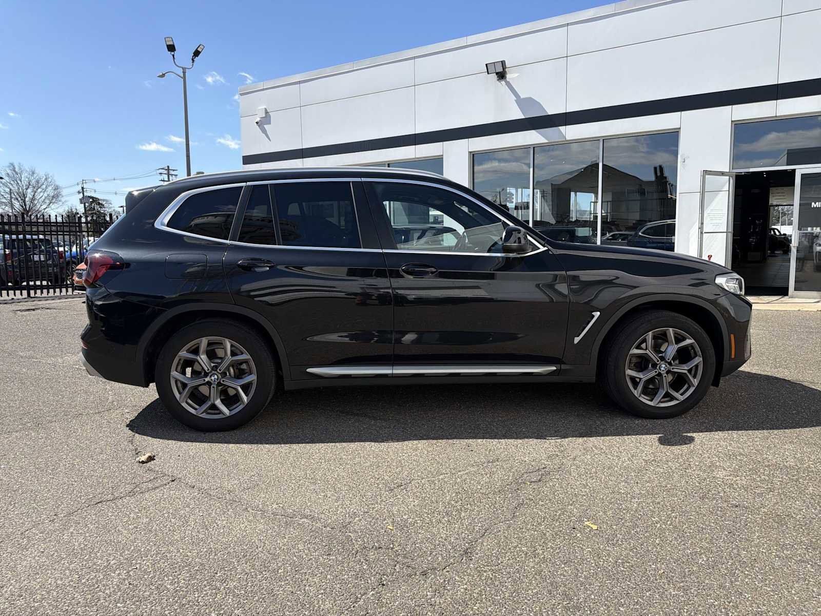 Certified 2023 BMW X3 xDrive30i w/ Convenience Package image 7