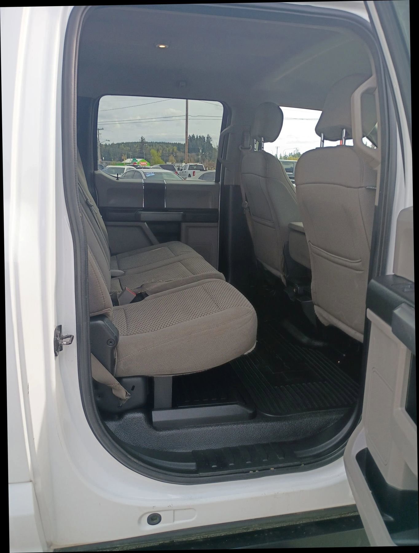Used 2018 Ford F350 XLT w/ XLT Value Package AWD/4WD image 26