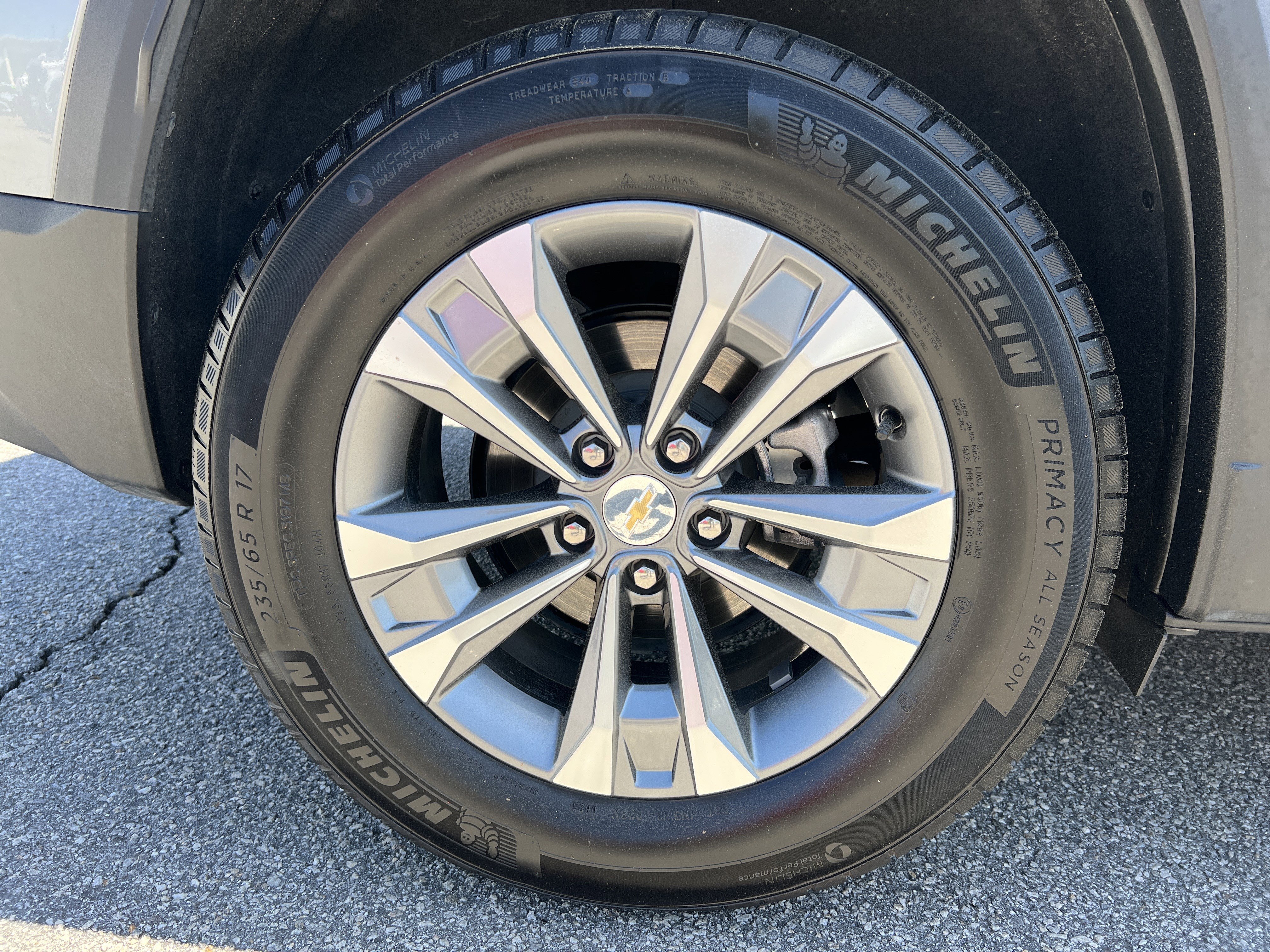 Used 2025 Chevrolet Equinox LT AWD/4WD image 28
