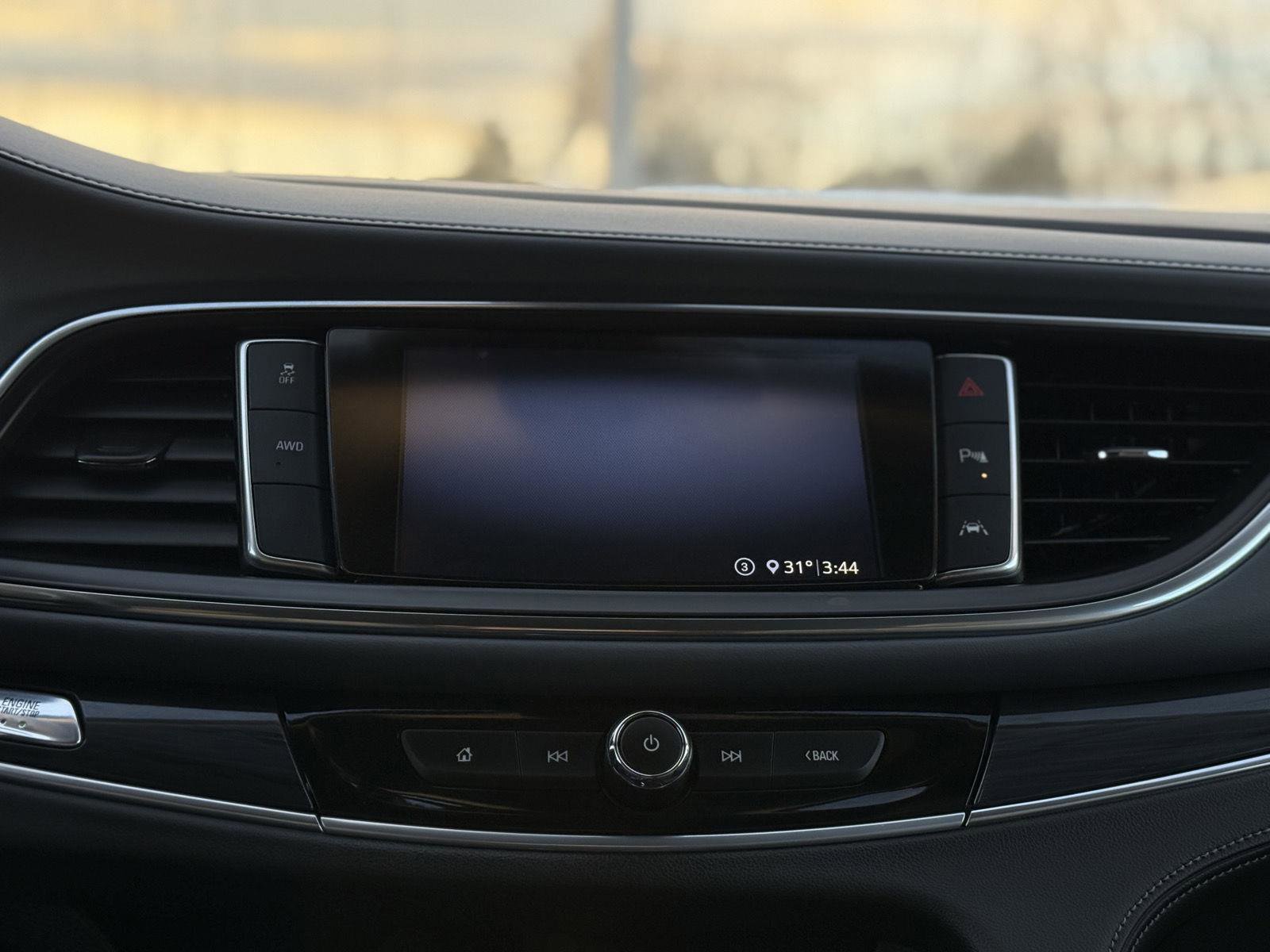 Used 2021 Buick Enclave Premium w/ Sun and Sites Package image 20