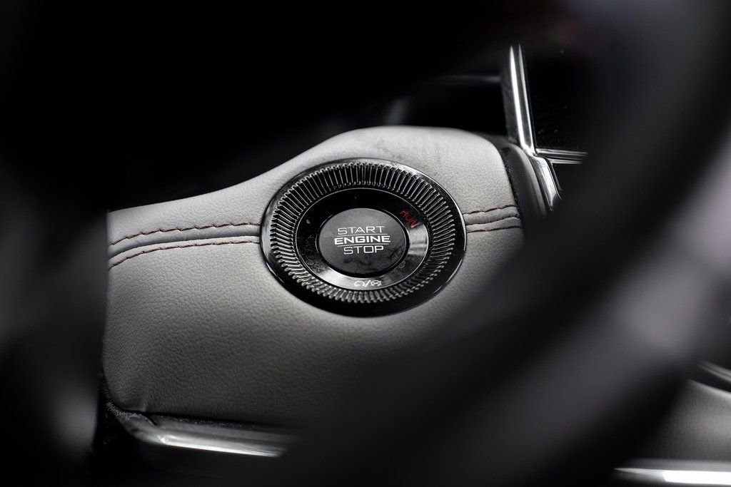 Used 2022 Jeep Compass Limited image 29