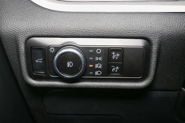 Used 2023 Ford Explorer XLT w/ Equipment Group 202A image 34