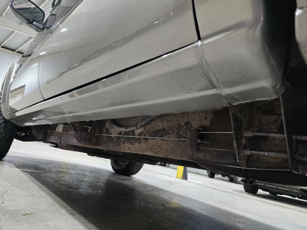 Used 2002 Chevrolet Silverado 1500 LT w/ Off-Road Skid Plate Pkg AWD/4WD image 27