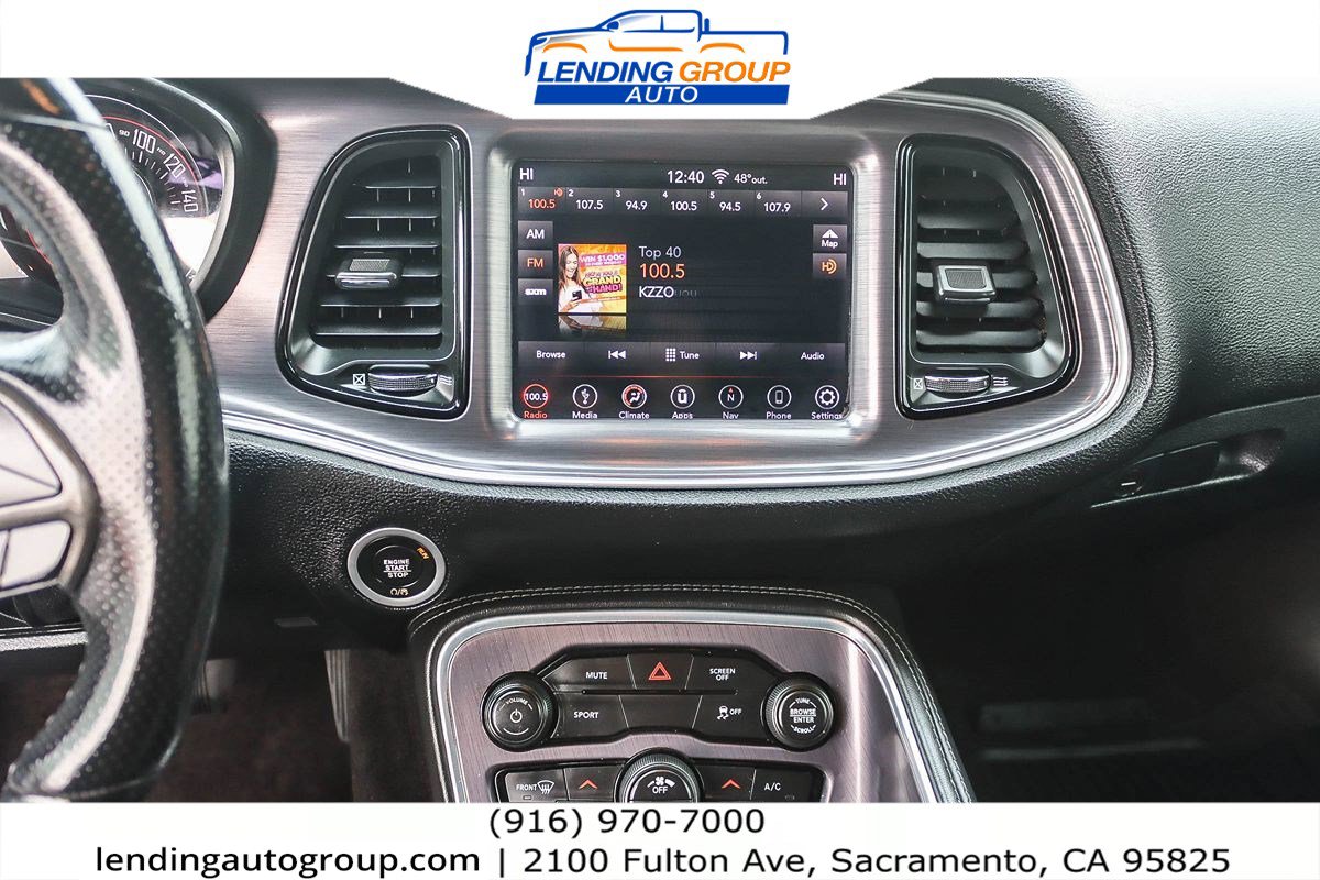 Used 2018 Dodge Challenger SXT w/ Blacktop Package image 12