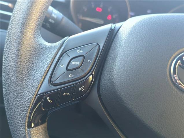 Certified 2019 Toyota C-HR LE FWD image 11
