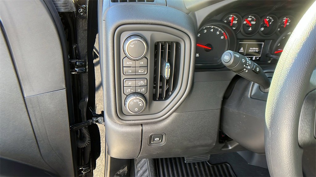 New 2025 Chevrolet Silverado 1500 W/T w/ WT Safety Package image 15