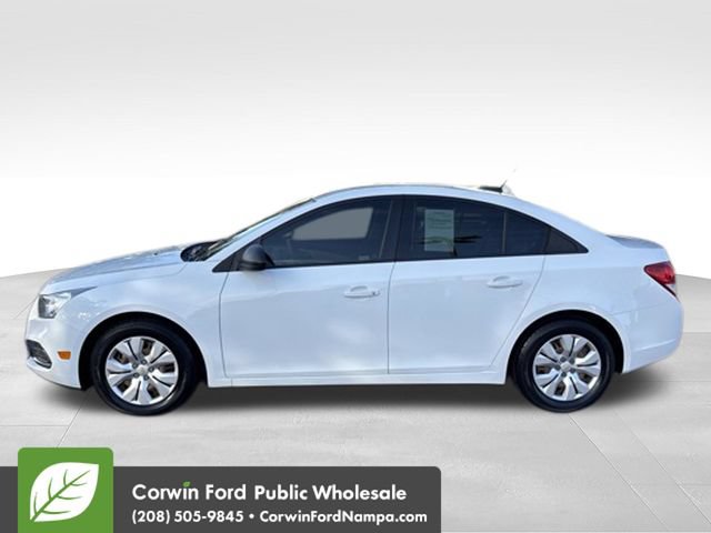 Used 2016 Chevrolet Cruze LS FWD image 8