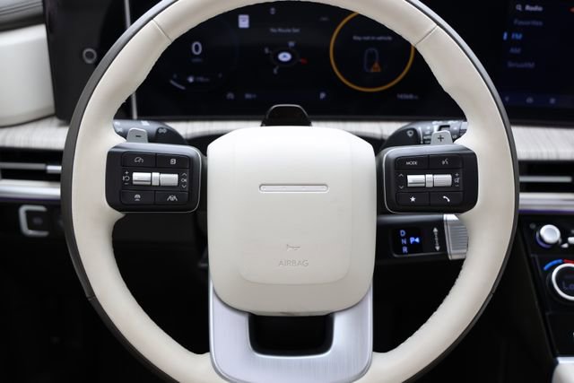 Used 2025 Hyundai Santa Fe Calligraphy FWD image 16