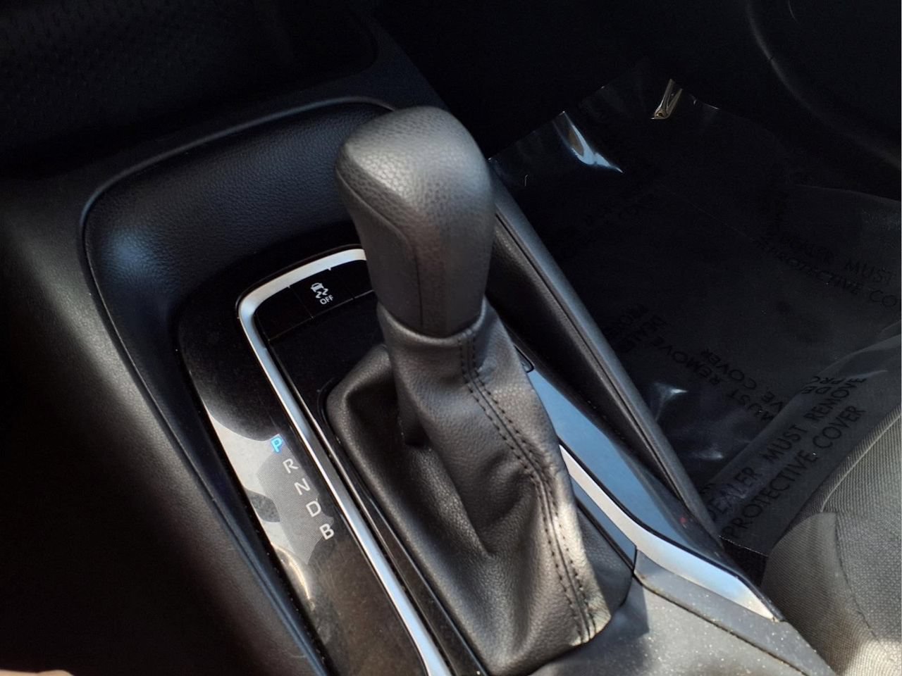 Used 2024 Toyota Corolla LE FWD image 18