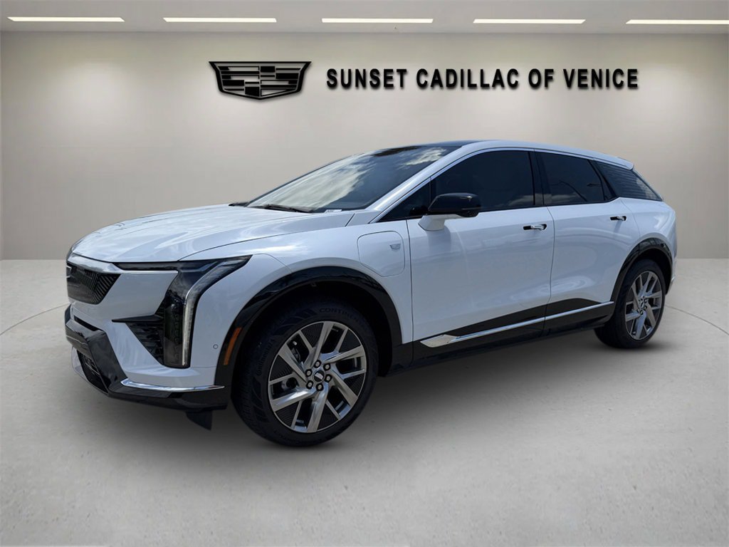 New 2026 Cadillac Optiq Luxury 2 RWD image 7
