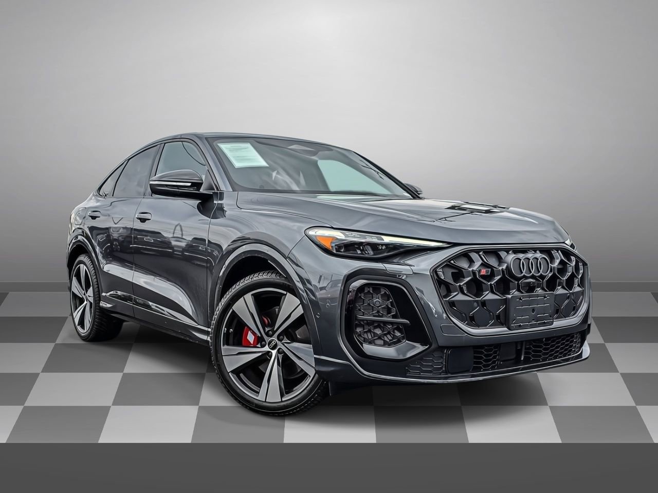 Used 2025 Audi SQ5 Prestige image 1