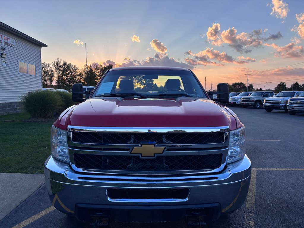 Used 2014 Chevrolet Silverado 2500 W/T w/ Snow Plow Prep Package AWD/4WD image 3