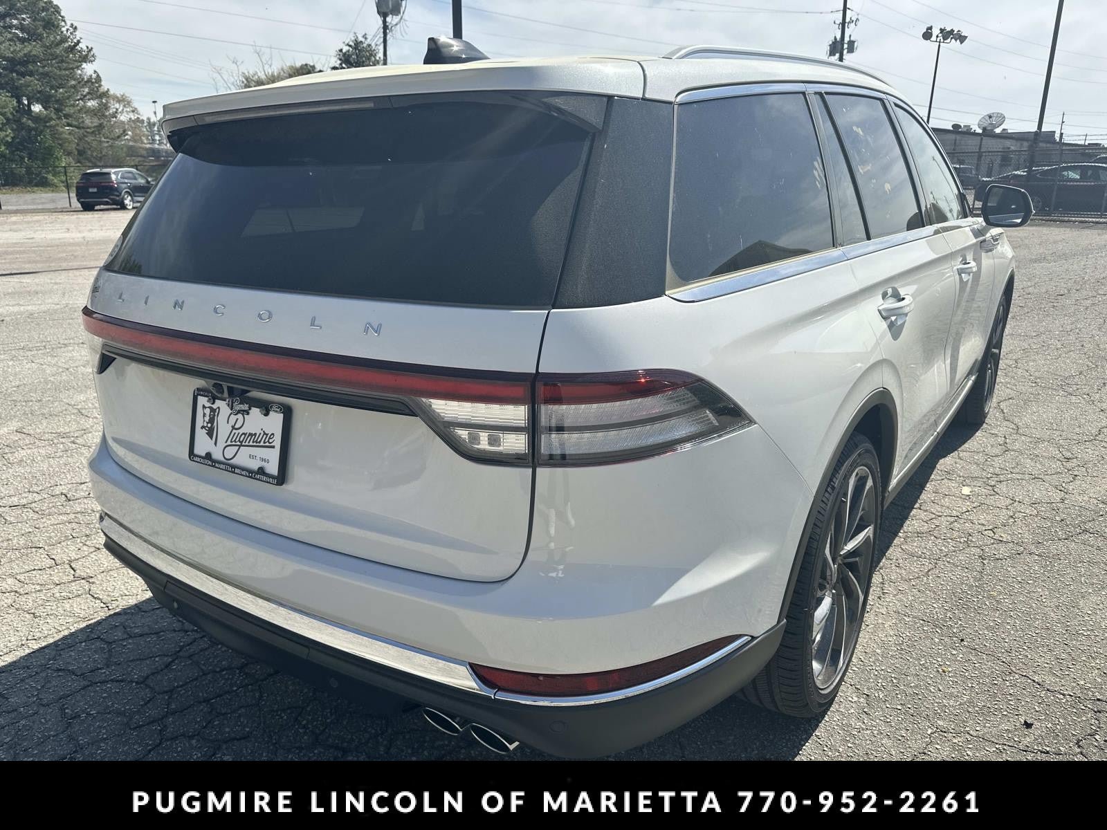 New 2026 Lincoln Aviator Reserve w/ Illumination Package RWD image 7