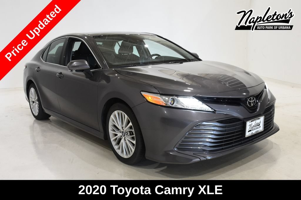 Used 2020 Toyota Camry XLE