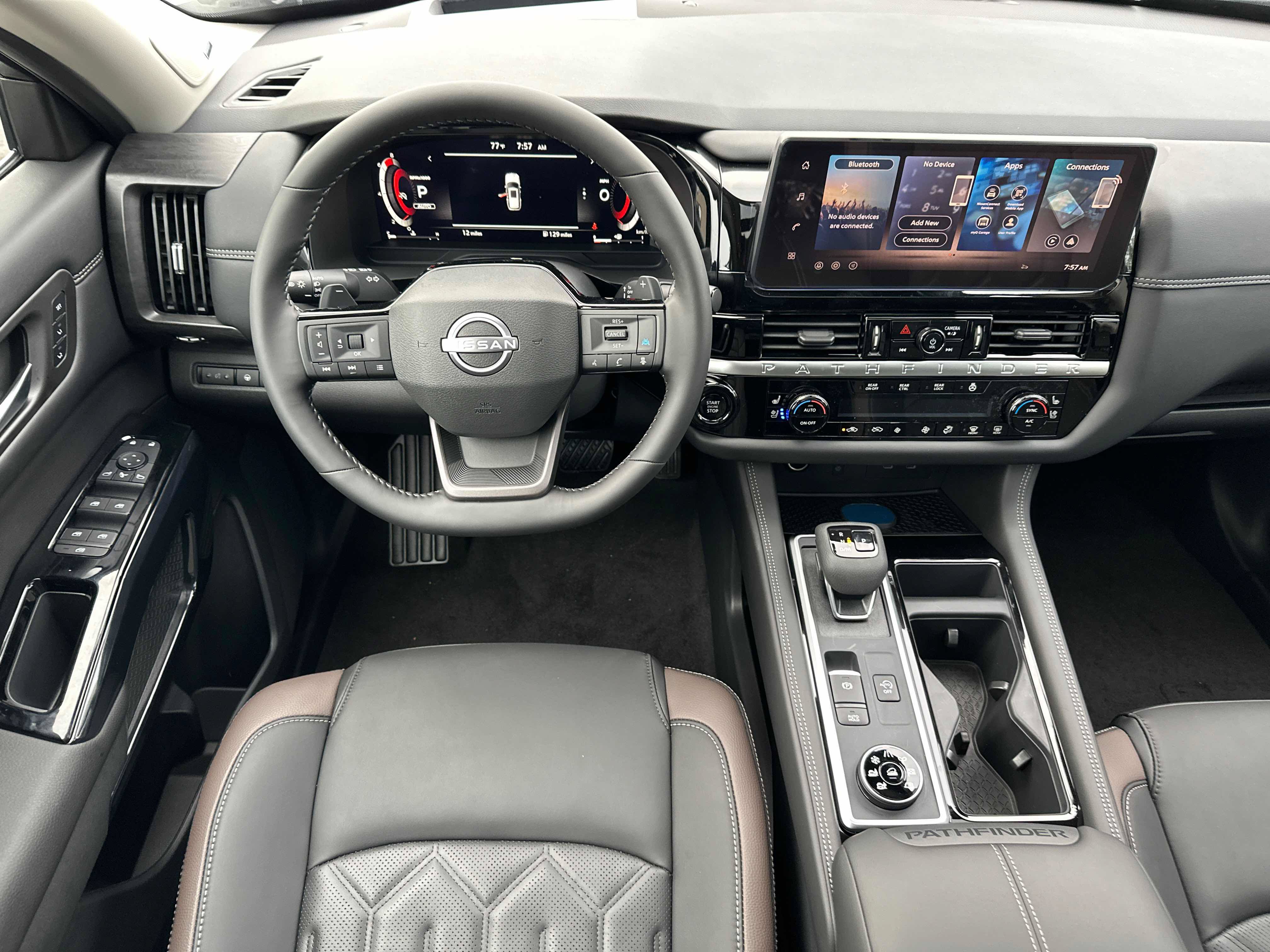 New 2026 Nissan Pathfinder Platinum AWD/4WD image 32