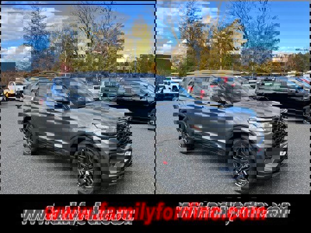 New 2026 Ford Explorer ST w/ Sun And Sound Package image 1