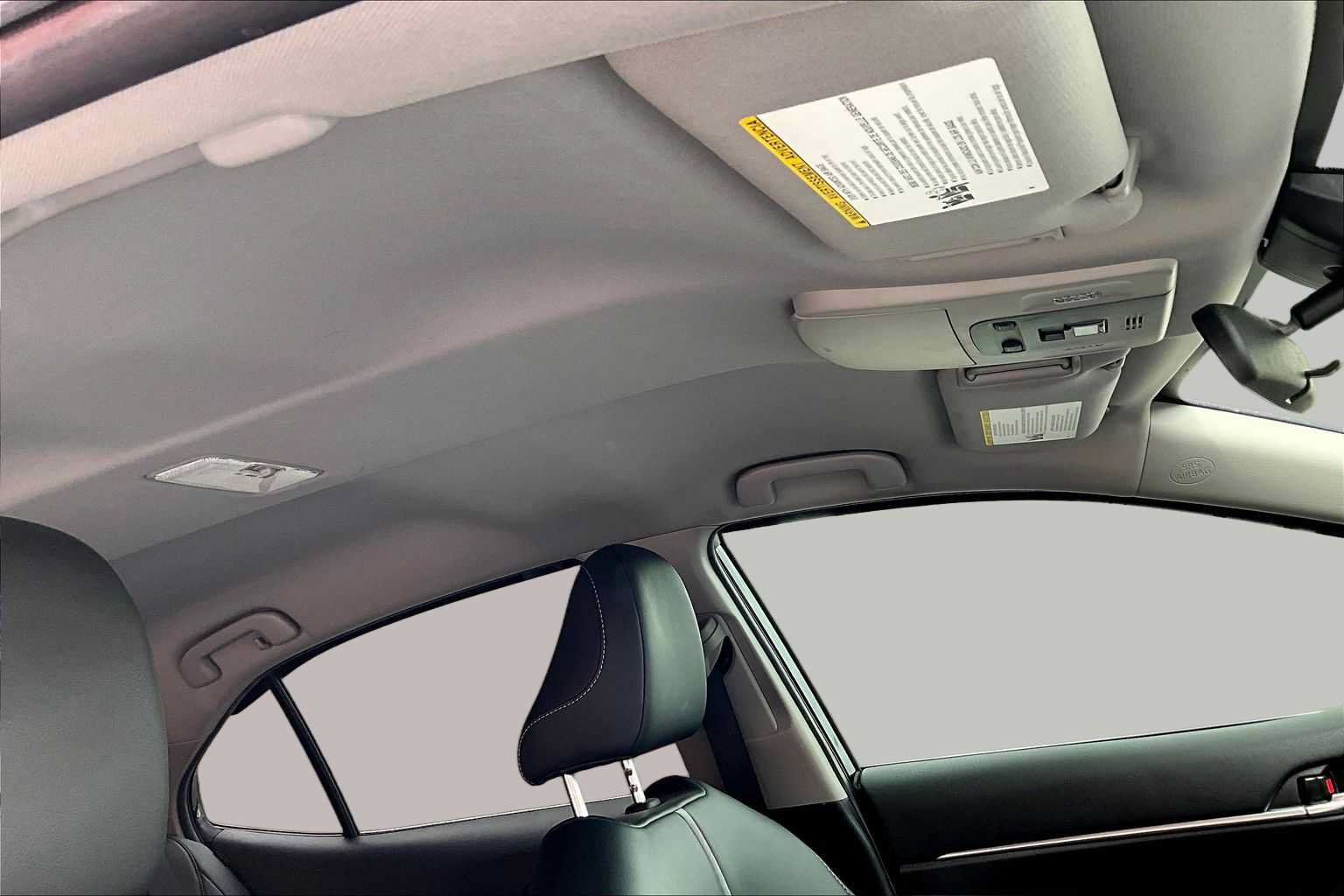 Used 2024 Honda Accord Touring image 13
