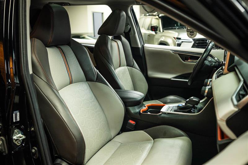 Used 2019 Toyota RAV4 Adventure AWD/4WD image 15