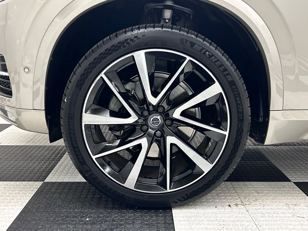 Used 2018 Volvo XC90 T6 Momentum w/ Convenience Package AWD/4WD image 8